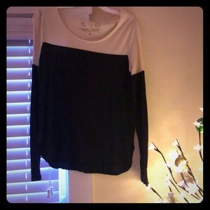 Long sleeve top